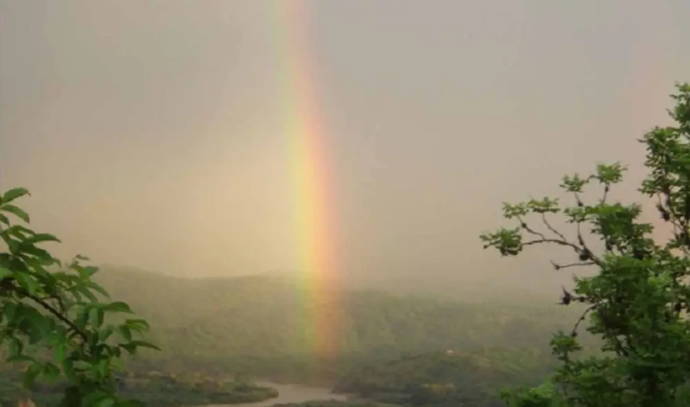 La entrega de los equipos estuvo a cargo del alcalde del distrito de Matapalo, Santiago Córdova. Foto: difusión