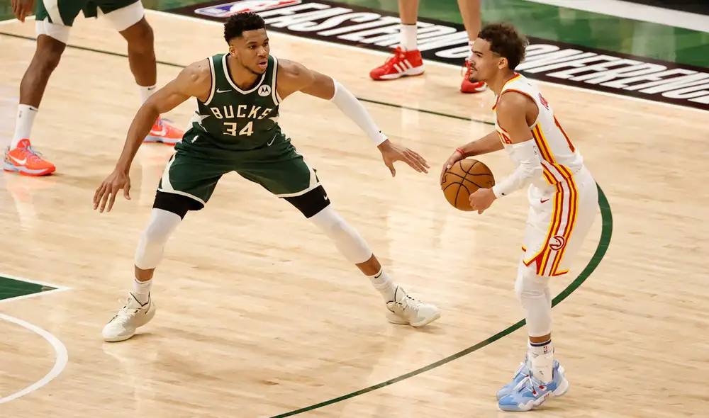 Bucks perdieron ante los Hawks en la primera final de la Conferencia Este. Foto: Twitter NBA