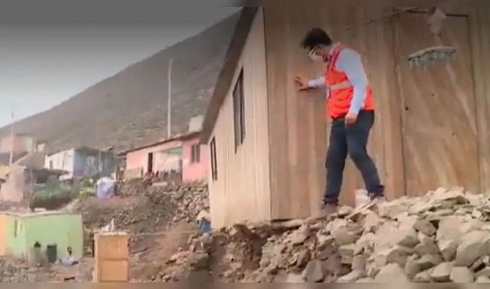 En Villa María del Triunfo también hubo derrumbes por el sismo. Foto: captura de América noticias