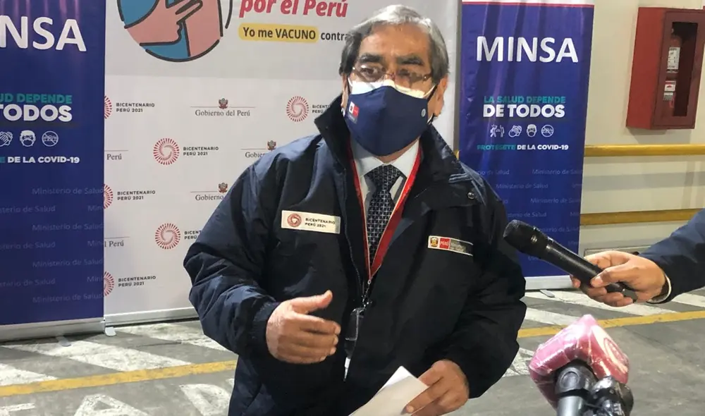 Ministro Ugarte recibió el nuevo lote de Pfizer en Cenares, en el Callao. Foto: César Zorrilla /URPI - LR Ministro Ugarte recibió el nuevo lote de Pfizer en Cenares, en el Callao. Foto: César Zorrilla /URPI - LR