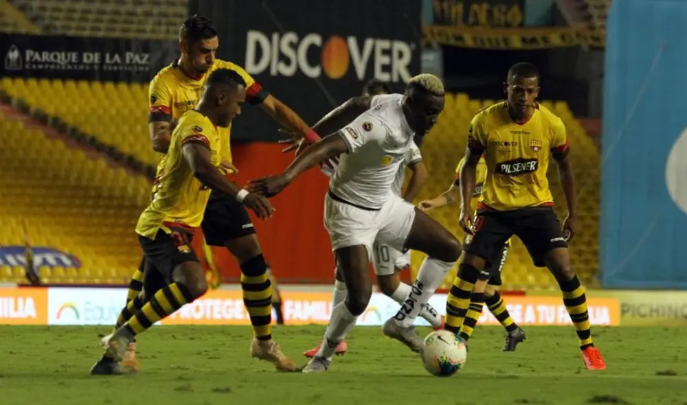 Sigue en vivo y en directo el cotejo Barcelona SC vs. Liga de Quito. Foto: LDU