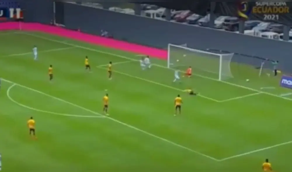 Caicedo anotó en propia puerta. Foto: captura/DirecTV Sports Caicedo anotó en propia puerta. Foto: captura/DirecTV Sports