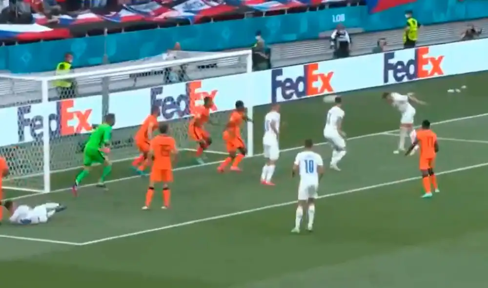 Dos cabezazos en el área es gol. Ese dicho se cumplió en el duelo entre Países Bajos y Países Bajos por la Eurocopa 2021.