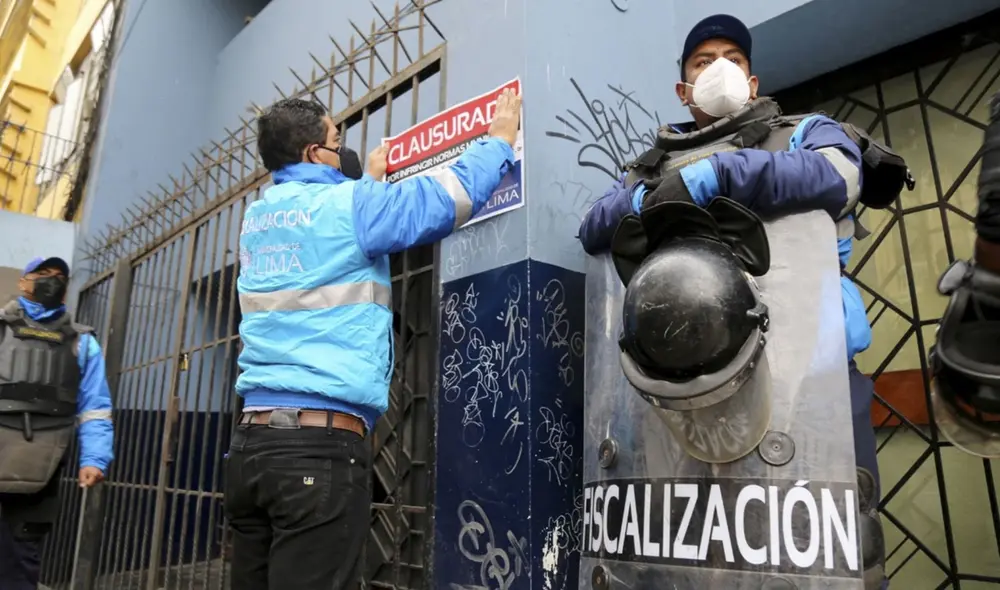 Uno de los locales clausurados pertenece a la Asociación Cultural Brisas del Titicaca. Foto: Andina Uno de los locales clausurados pertenece a la Asociación Cultural Brisas del Titicaca. Foto: Andina