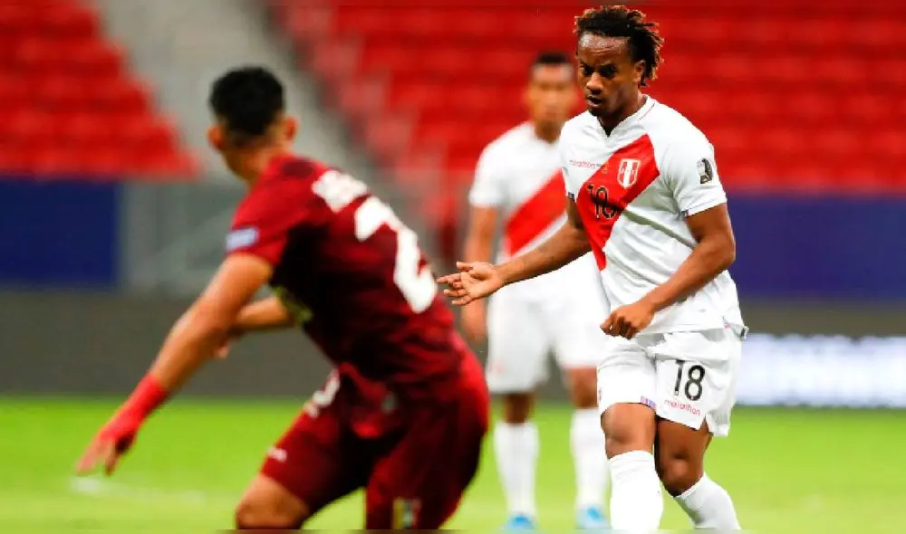 El combinado nacional empató a cero en el primer tiempo. Foto: EFE