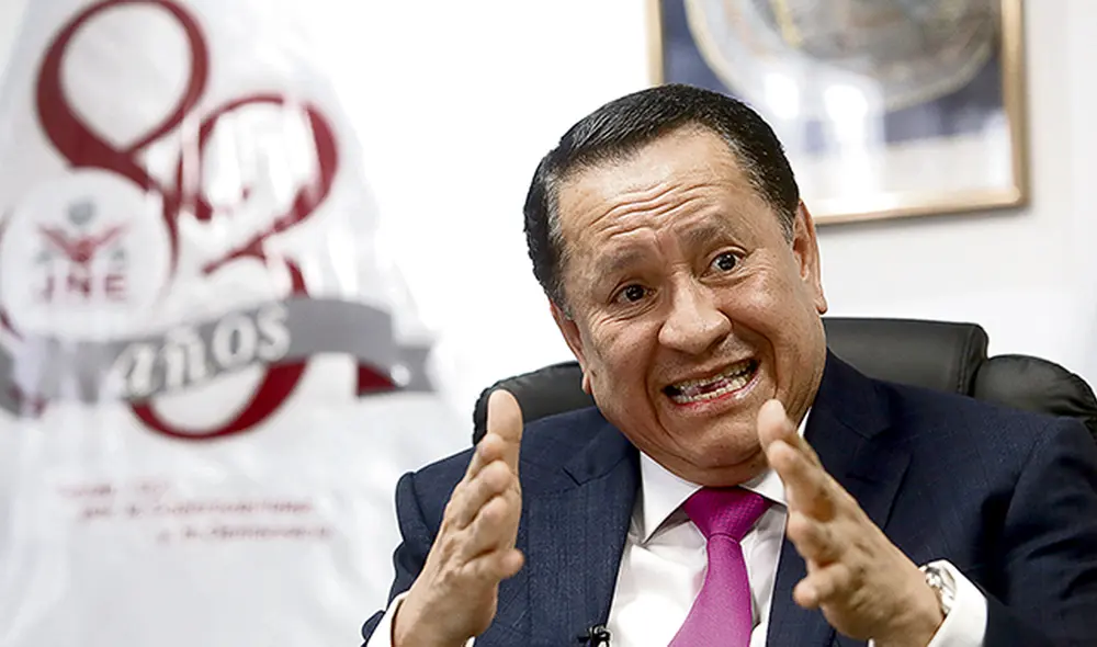 Arce presentó su renuncia al pleno del JNE luego de que se declararon infundados 10 apelaciones de recursos de nulidad presentadas por Fuerza