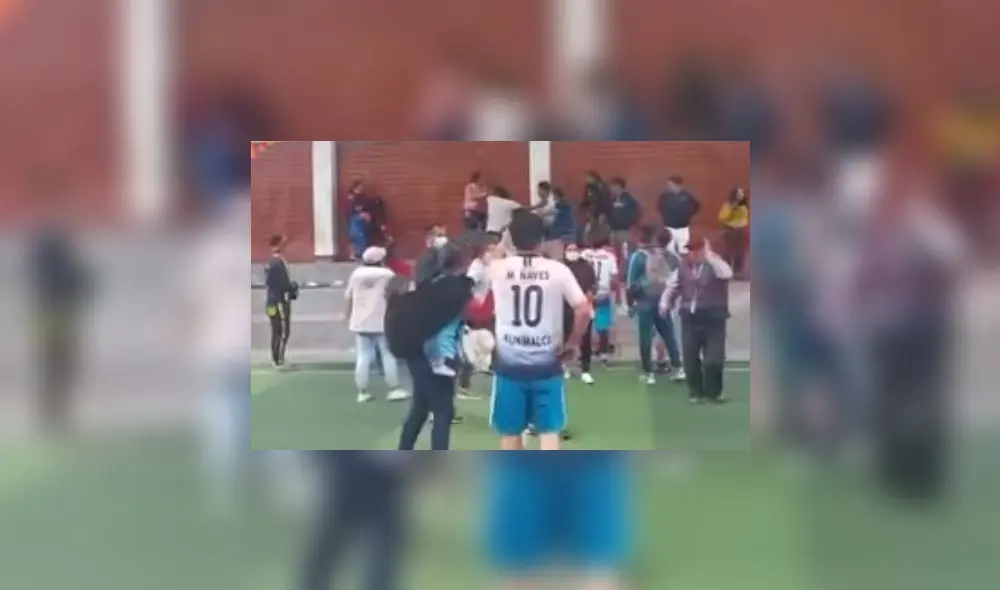 Las incidencias de la pelea quedaron en un video que viene siendo difundido en las redes sociales. Foto: captura video Las incidencias de la pelea quedaron en un video que viene siendo difundido en las redes sociales. Foto: captura video