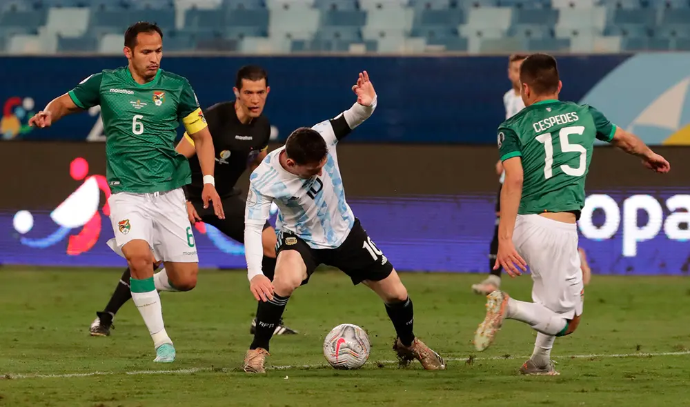 Bolivia se mide ante Argentina en la Copa América 2021. Foto: EFE Bolivia se mide ante Argentina en la Copa América 2021. Foto: EFE