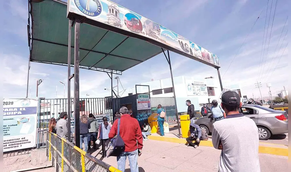 Vuelve transporte. Desde el lunes 5 se debe restablecer el servicio interprovincial y aéreo en la ciudad de Arequipa. Vuelve transporte. Desde el lunes 5 se debe restablecer el servicio interprovincial y aéreo en la ciudad de Arequipa.