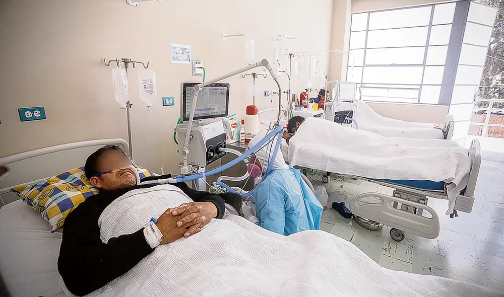 Buena señal. El número de pacientes con COVID-19 que ingresan a los hospitales ha descendido en las últimas semanas. Foto: Oswald Charca / La República Buena señal. El número de pacientes con COVID-19 que ingresan a los hospitales ha descendido en las últimas semanas. Foto: Oswald Charca / La República