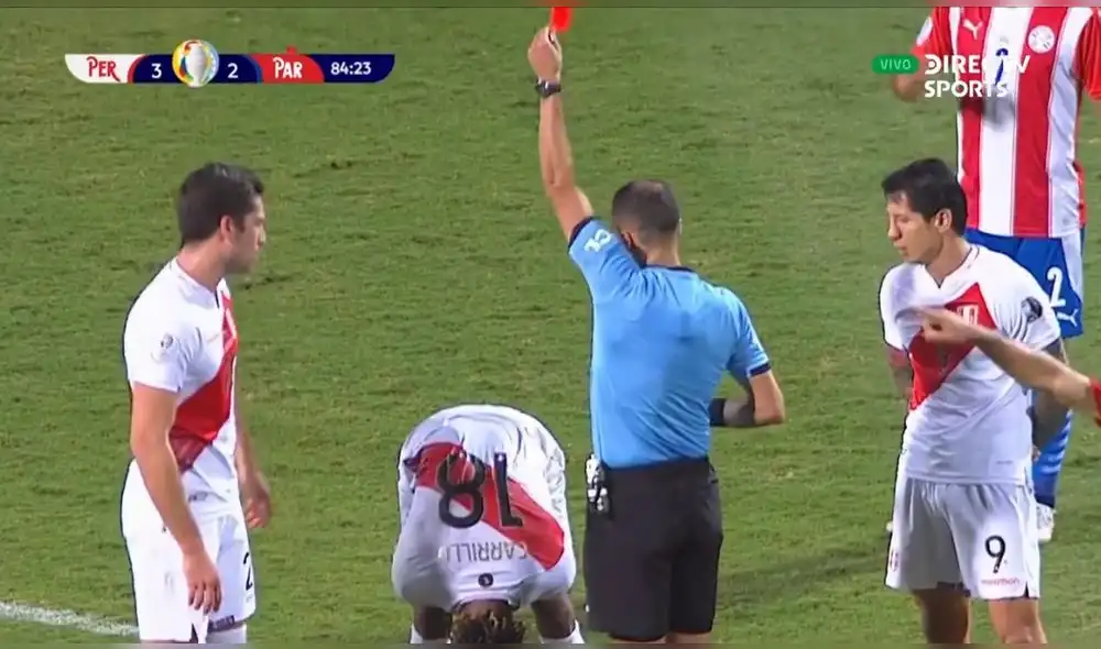 André Carrillo salió expulsado del Perú vs. Paraguay. Foto: DirecTV Sports
