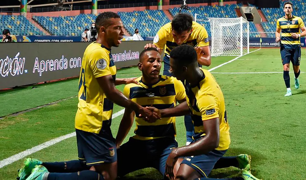 Ecuador buscará su primera victoria en el torneo frente a Argentina. Foto: AFP