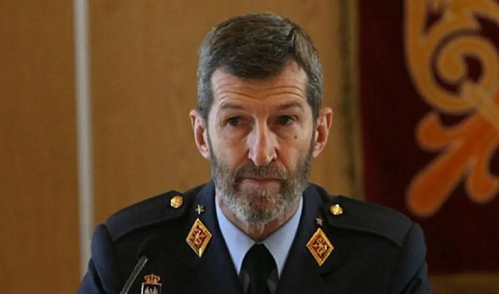 "Según todos los observadores ha ganado, con limpieza, Pedro Castillo", escribió en Twitter el militar retirado español. Foto: difusión "Según todos los observadores ha ganado, con limpieza, Pedro Castillo", escribió en Twitter el militar retirado español. Foto: difusión