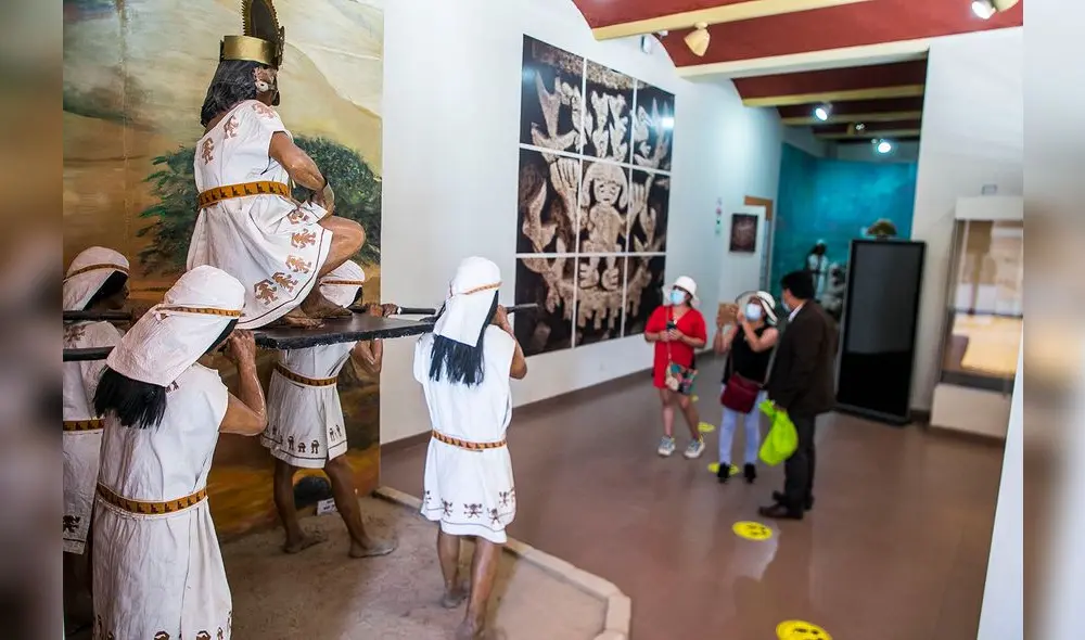 Los turistas pueden apreciar la antigua cultura Chimú en el Museo de Sitio Chan Chan. Foto: DDCLL