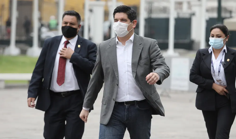 Luis Roel Alva asumió como segundo vicepresidente del Parlamento en noviembre de 2020. Foto: Jorge Cerdan/La República Luis Roel Alva asumió como segundo vicepresidente del Parlamento en noviembre de 2020. Foto: Jorge Cerdan/La República