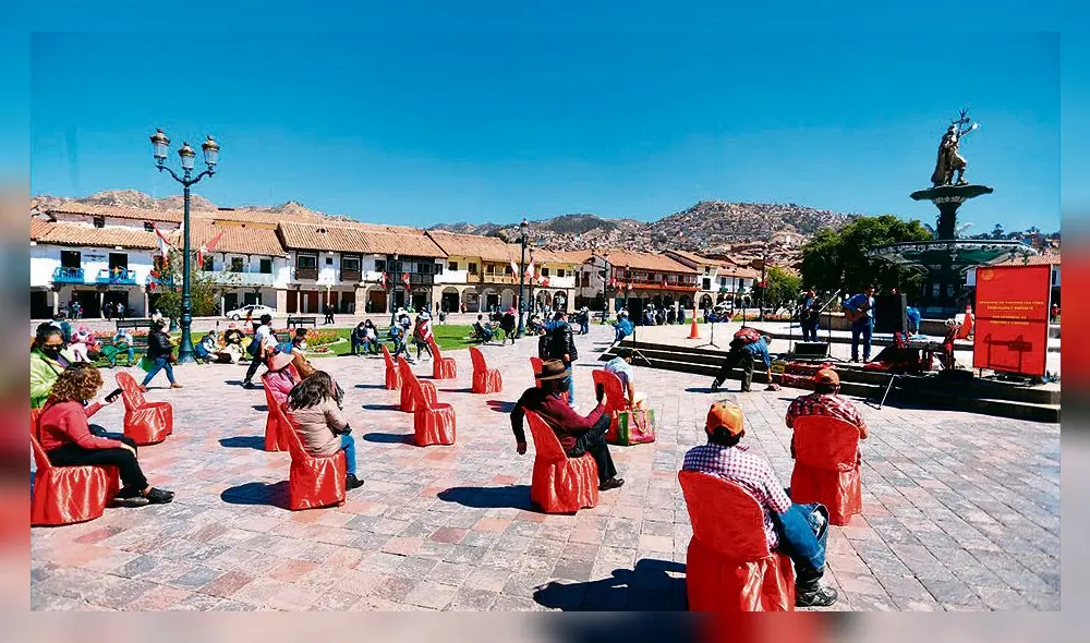 Artistas ahora pueden difundir su arte en la Plaza Mayor de Cusco. Artistas ahora pueden difundir su arte en la Plaza Mayor de Cusco.