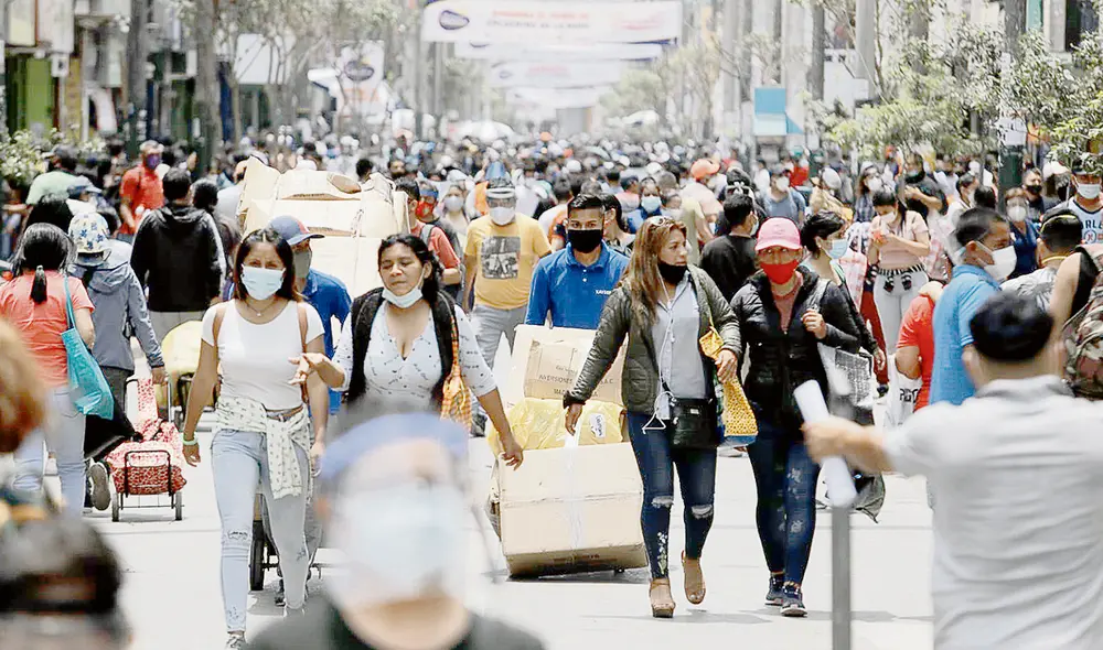 Impacto. Conglomerados como Gamarra aportan hasta un millón de empleos a nivel nacional en cadena de confecciones. Foto: Antonio Melgarejo / La República
