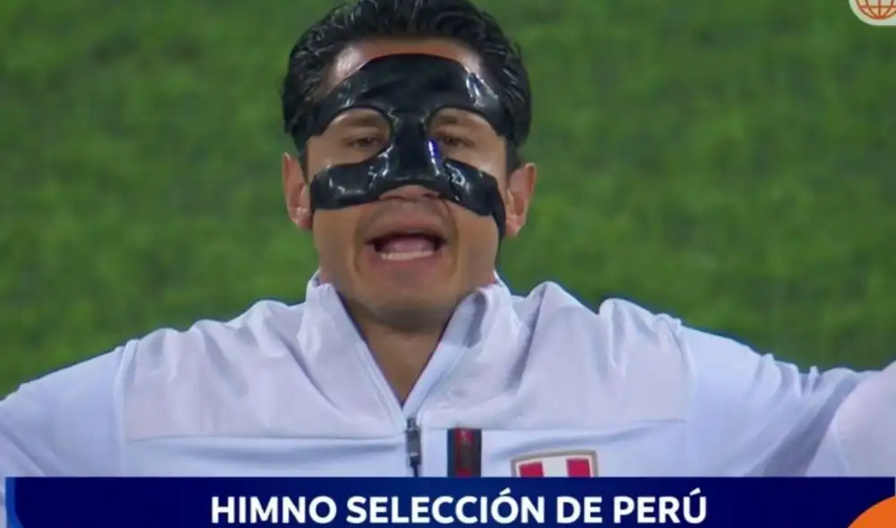 El jugador ítalo-peruano conmovió a los hinchas y se hizo viral en las redes sociales. Foto: captura de América TV El jugador ítalo-peruano conmovió a los hinchas y se hizo viral en las redes sociales. Foto: captura de América TV