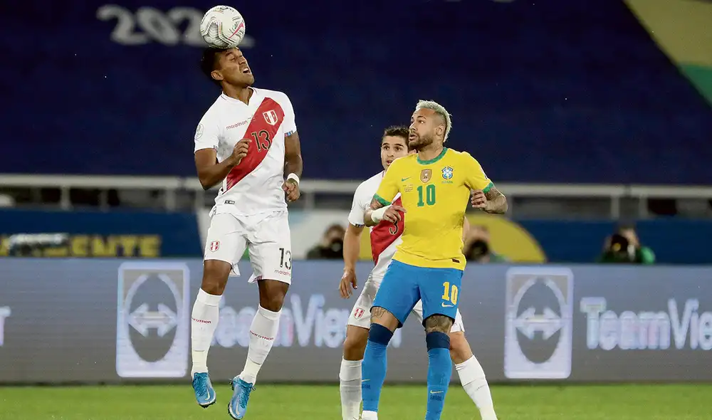 Dejaron el alma. Perú se repuso de un mal primer tiempo para salir a jugar de igual a igual en el segundo. Se peleó cada balón como si fuera el último. Foto: AFP Dejaron el alma. Perú se repuso de un mal primer tiempo para salir a jugar de igual a igual en el segundo. Se peleó cada balón como si fuera el último. Foto: AFP