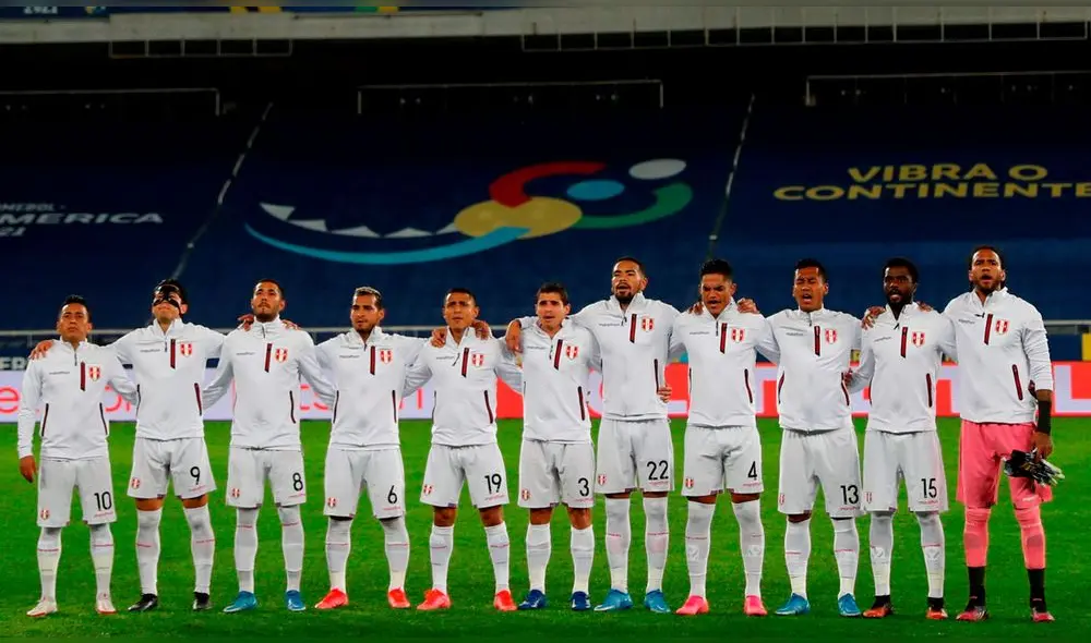 La selección peruana perdió ante Brasil y disputará el tercer puesto. Foto: EFE