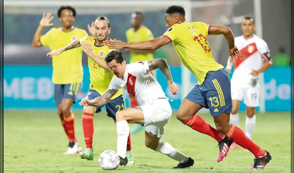 El duelo por el tercer lugar del certamen será entre las escuadras de Perú y Colombia. El seleccionado inca tiene una ventaja de triunfos sobre la escuadra cafetera. Foto: EFE