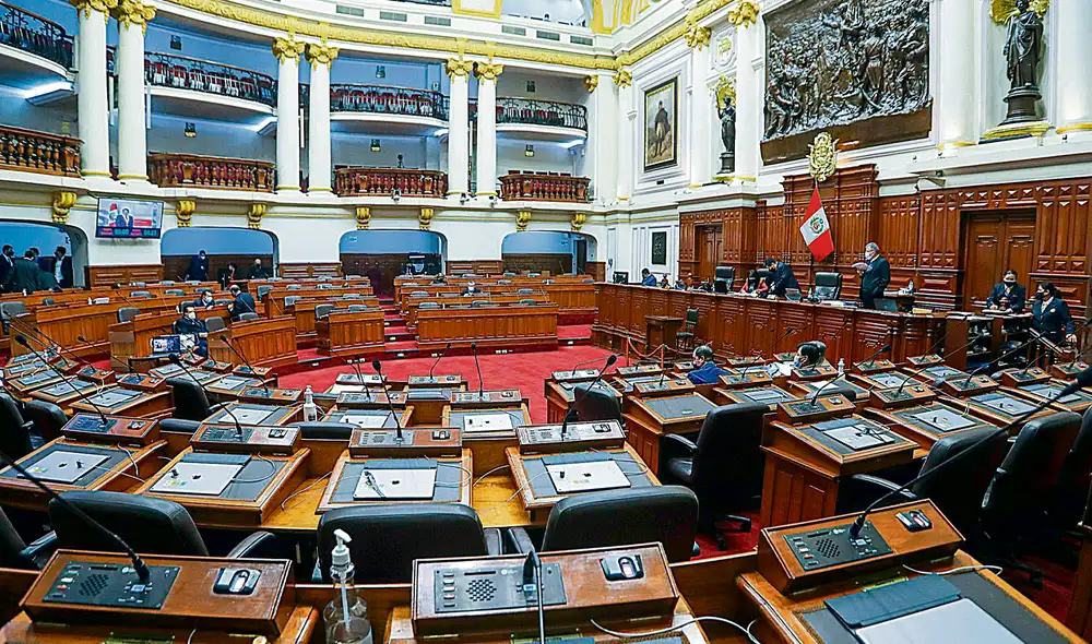 Pleno. Para las 4 de la tarde de ayer se había programado la elección de magistrados del TC, pero se suspendió. Hoy podría volver si lograban consenso, según sus impulsores. Foto: Congreso Pleno. Para las 4 de la tarde de ayer se había programado la elección de magistrados del TC, pero se suspendió. Hoy podría volver si lograban consenso, según sus impulsores. Foto: Congreso