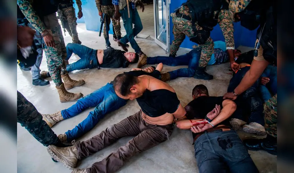 Colombianos que habrían participado del asesinato del presidente de Haití, Jovenel Moïse. Foto: Jean Marc Hervé Abélard / EFE Colombianos que habrían participado del asesinato del presidente de Haití, Jovenel Moïse. Foto: Jean Marc Hervé Abélard / EFE
