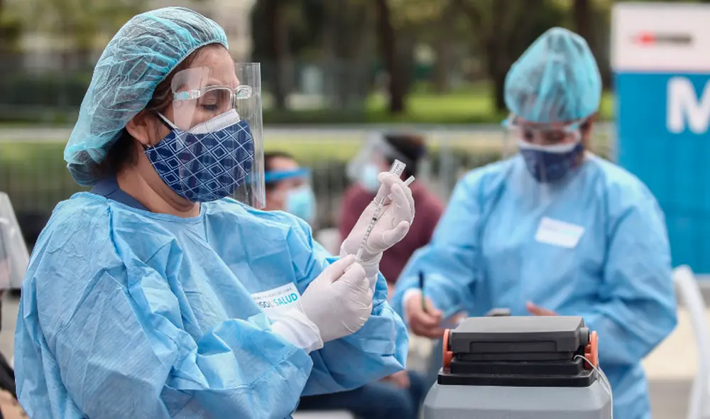 Vacunación en Perú continuará durante estas semanas del mes de julio. Foto: Antonio Melgarejo / La República Vacunación en Perú continuará durante estas semanas del mes de julio. Foto: Antonio Melgarejo / La República