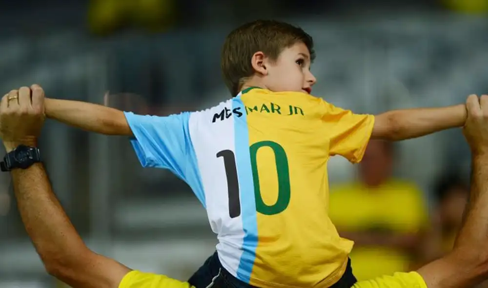 El contexto futbolístico de Lionel Messi, Argentina y la realidad política y social de Brasil han llevado a muchos brasileños a hinchar por los albicelestes. Foto: TyC Sports El contexto futbolístico de Lionel Messi, Argentina y la realidad política y social de Brasil han llevado a muchos brasileños a hinchar por los albicelestes. Foto: TyC Sports