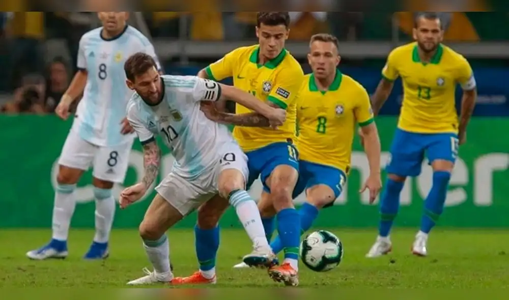 Argentina vs. Brasil se podrá ver por DirecTV Sports, América TV, ESPN. Foto: AFP Argentina vs. Brasil se podrá ver por DirecTV Sports, América TV, ESPN. Foto: AFP