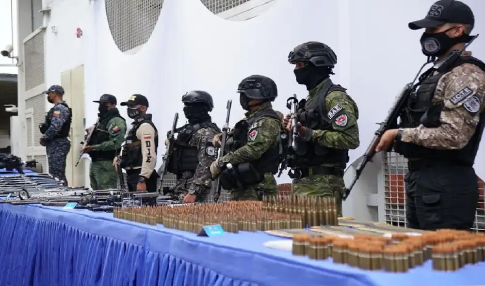 El operativo contra la banda criminal del "koki" se denomina "Gran Cacique Indio Guaicaipuro". El Gobierno de Maduro informó sobre la muerte de 4 policías y 22 delincuentes "neutralizados". Foto: EFE El operativo contra la banda criminal del "koki" se denomina "Gran Cacique Indio Guaicaipuro". El Gobierno de Maduro informó sobre la muerte de 4 policías y 22 delincuentes "neutralizados". Foto: EFE