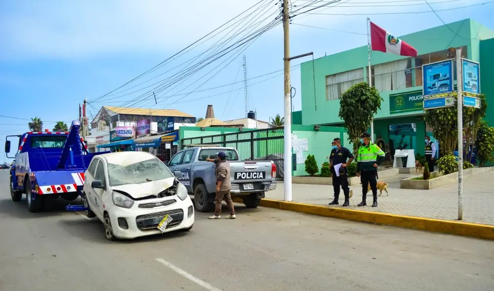 Los 32 vehículos fueron llevados al depósito municipal de Trujillo. Foto: Prensa Huanchaco Los 32 vehículos fueron llevados al depósito municipal de Trujillo. Foto: Prensa Huanchaco