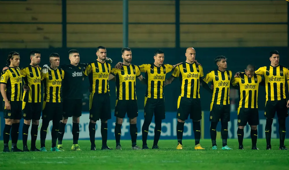 Peñarol superó a Cerrito por la Primera División desde el Estadio Campeón del Siglo. Foto: ESPN Peñarol superó a Cerrito por la Primera División desde el Estadio Campeón del Siglo. Foto: ESPN