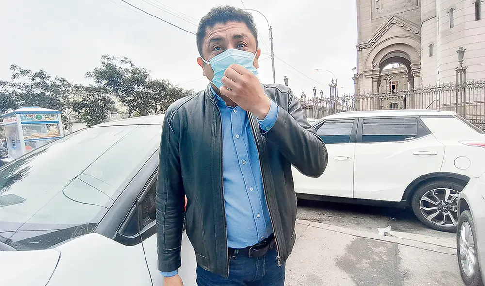 Tiempo. Guillermo Bermejo niega la versión de los colaboradores eficaces que data del 2013. Foto: Jéssica Merino / URPI-LR Tiempo. Guillermo Bermejo niega la versión de los colaboradores eficaces que data del 2013. Foto: Jéssica Merino / URPI-LR