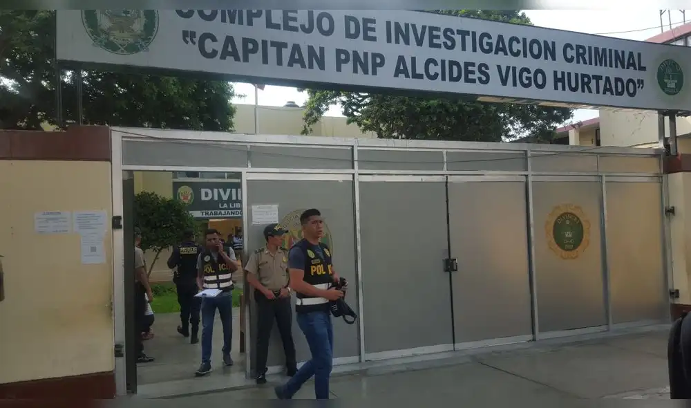 Los agentes intervenidos laboran en el Complejo Policial Alcides Vigo. Foto: La República Los agentes intervenidos laboran en el Complejo Policial Alcides Vigo. Foto: La República
