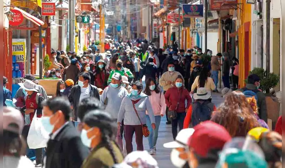 Alerta. Puno figura entre regiones vulnerables por COVID-19. Foto: Juan Carlos Cisneros Alerta. Puno figura entre regiones vulnerables por COVID-19. Foto: Juan Carlos Cisneros