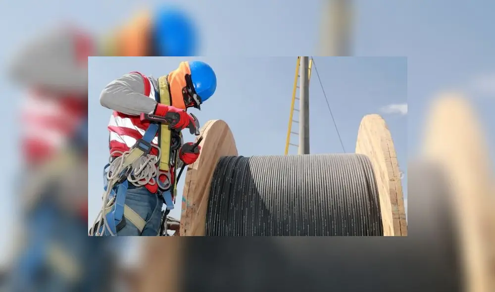 "La decisión adoptada hoy permitirá que el siguiente Gobierno pueda poner en valor el proyecto”, sostuvo el ministro de Transportes y Comunicaciones, Eduardo González. "La decisión adoptada hoy permitirá que el siguiente Gobierno pueda poner en valor el proyecto”, sostuvo el ministro de Transportes y Comunicaciones, Eduardo González.