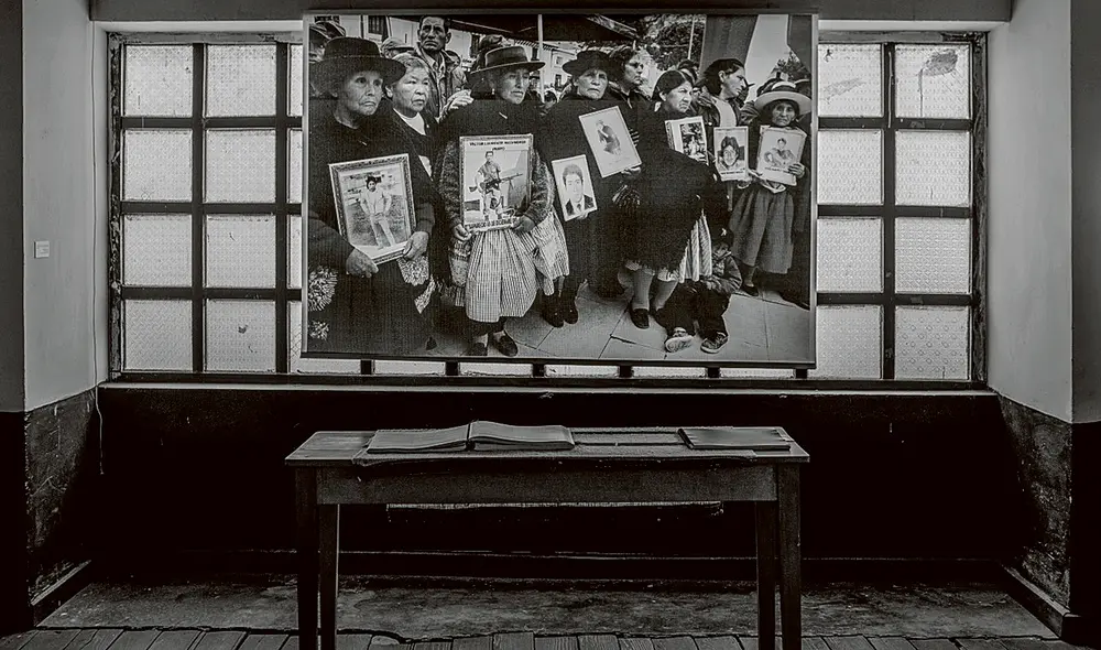 Dolor. Fotografía de Musuk Nolte, de la serie “El idioma de los huesos”. Foto: difusión