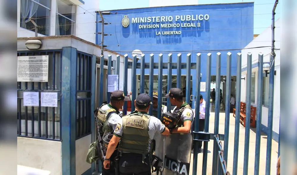 La División Médico Legal de La Libertad solo tiene 18 trabajadores presenciales. Foto: La República