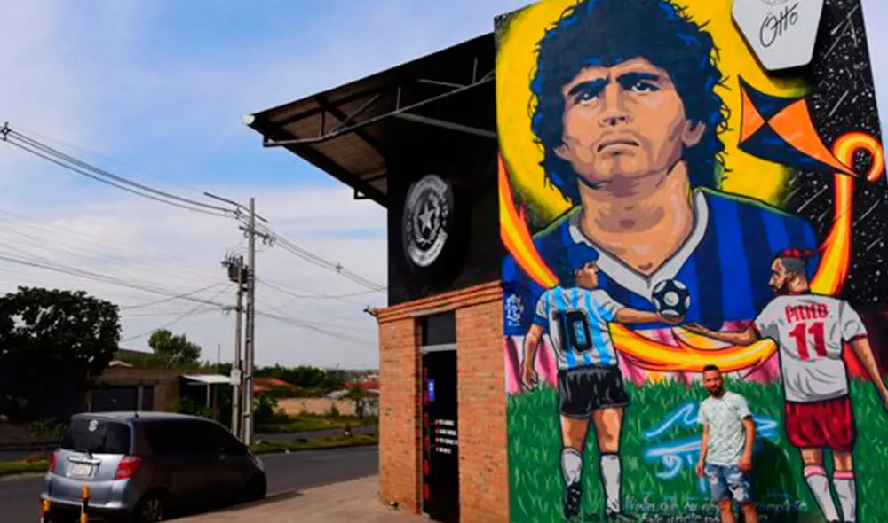 Diego Armando Maradona: mural en Paraguay. Foto: AFP