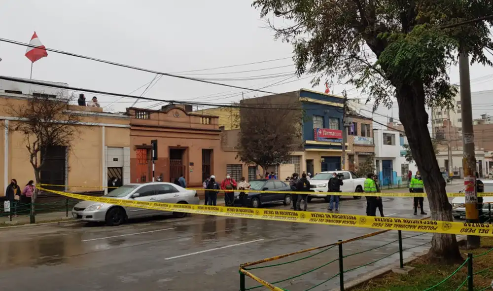 Cámaras de seguridad de condominio habrían registrado al homicida. Foto: Mary Luz Aranda/URPI-LR Cámaras de seguridad de condominio habrían registrado al homicida. Foto: Mary Luz Aranda/URPI-LR