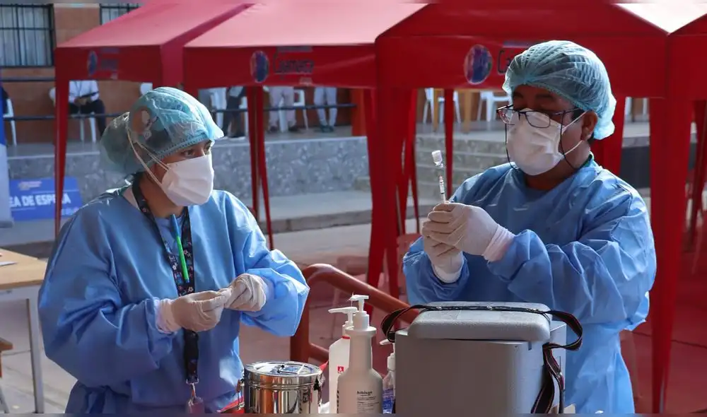 Dosis serán distribuidas a Cajamarca y Jaén. Foto: Diresa Dosis serán distribuidas a Cajamarca y Jaén. Foto: Diresa