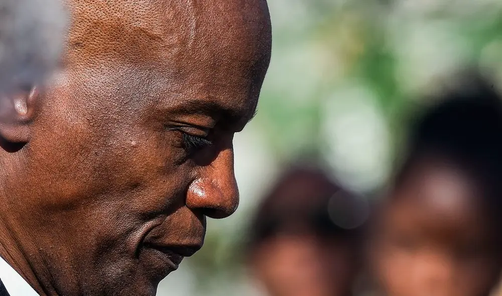El director general de la Policía Nacional de Haití, Léon Charles, informó de la puesta bajo custodia del quinto de los agentes. Foto: AFP El director general de la Policía Nacional de Haití, Léon Charles, informó de la puesta bajo custodia del quinto de los agentes. Foto: AFP