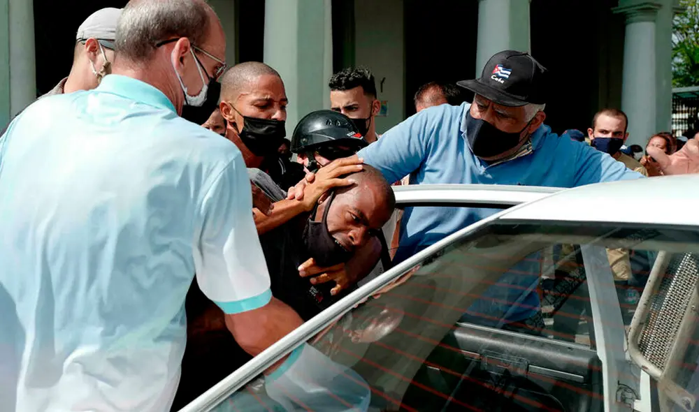 “Varios han sido detenidos al salir de sus casas o cuando caminaban por la calle”, expresó el director de HRW. Foto: AFP