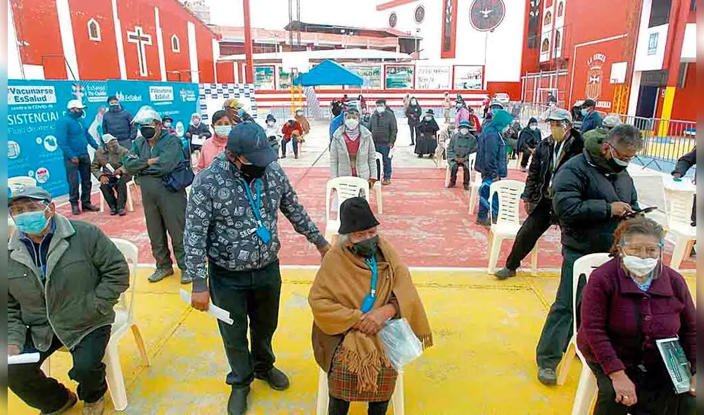 Causa. Defensoría del Pueblo detectó que no hay buena campaña de comunicación sobre campaña de vacunación en Puno. Causa. Defensoría del Pueblo detectó que no hay buena campaña de comunicación sobre campaña de vacunación en Puno.