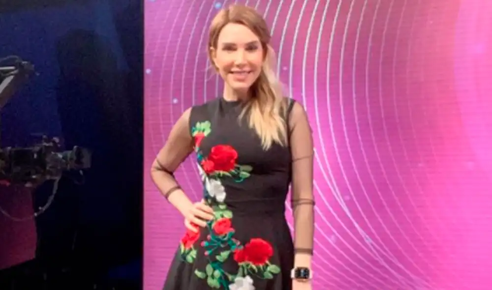 Juliana Oxenfor aseguró que aún no le toca inmunizarse contra la COVID-19 y cuando figure en el padrón, recibirá la dosis asignada por el personal de salud. Foto: Juliana Oxenford / Instagram Juliana Oxenfor aseguró que aún no le toca inmunizarse contra la COVID-19 y cuando figure en el padrón, recibirá la dosis asignada por el personal de salud. Foto: Juliana Oxenford / Instagram