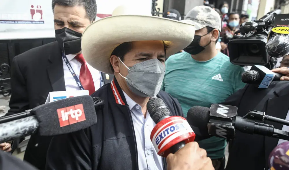 El profesor Pedro Castillo será el presidente del bicentenario peruano (2021-2026). Foto: Aldair Mejía/La República El profesor Pedro Castillo será el presidente del bicentenario peruano (2021-2026). Foto: Aldair Mejía/La República