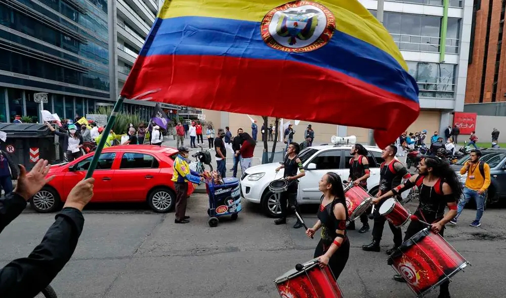 Los protagonistas de la jornada han sido los actos culturales, los bailes y desfiles. Foto: Semana Los protagonistas de la jornada han sido los actos culturales, los bailes y desfiles. Foto: Semana