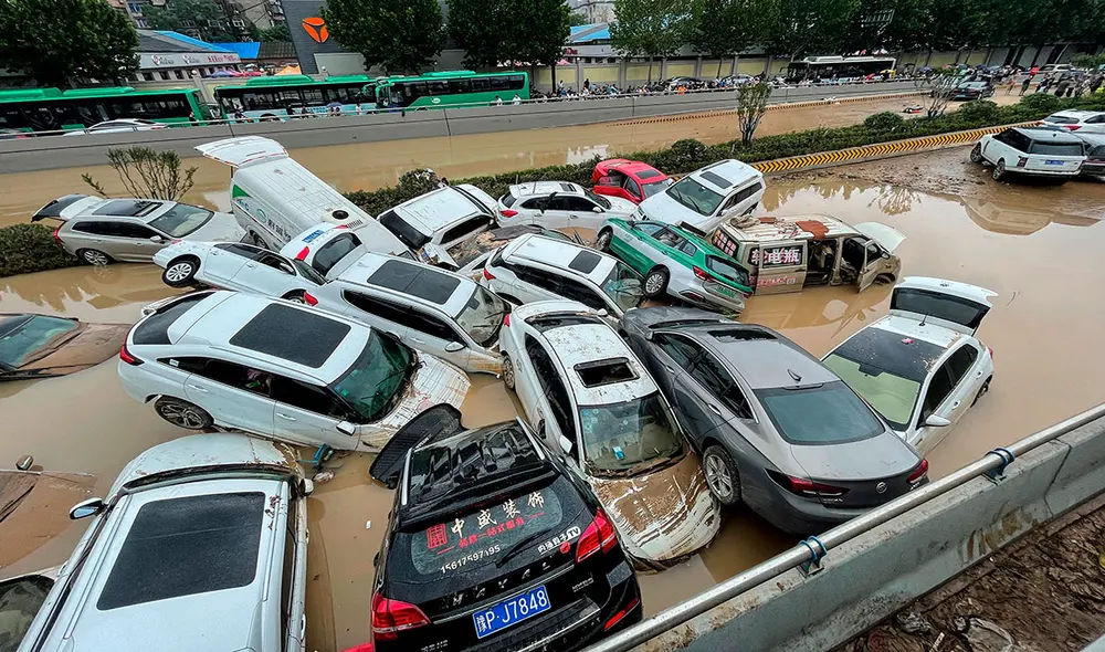 Las lluvias en China han dejado imágenes impactantes. Foto: AFP