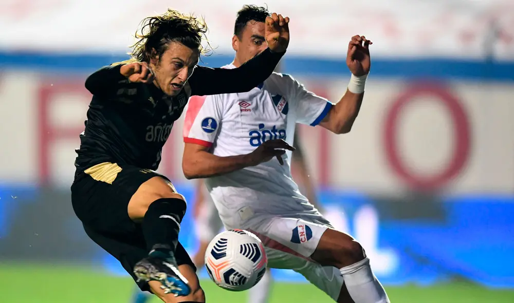 Peñarol recibirá a Nacional en el Campeón del Siglo. Foto: AFP